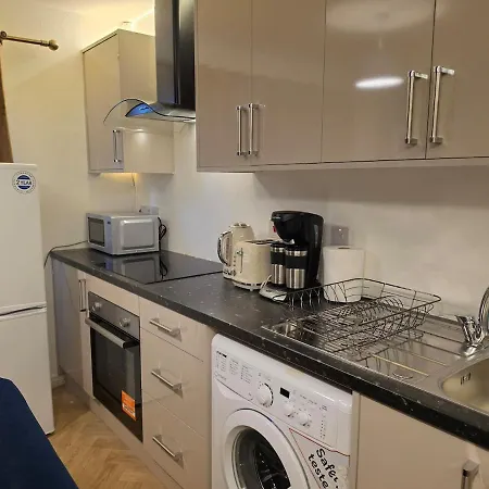 Cosy 2-bed Near Centre Διαμέρισμα Μάντσεστερ