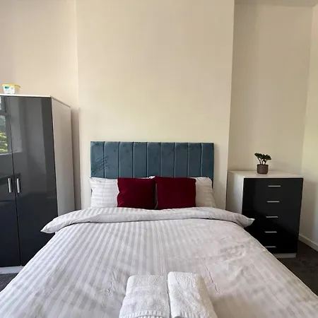 Casa Cove 2br W Parking - 5 Min To Hospital Daire *