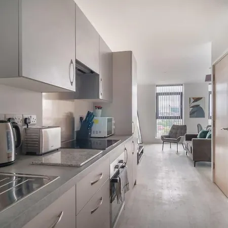 Chic Salford Near Metro & Mediacityuk Appartamento *