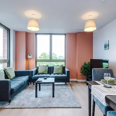 Daire 2bdr Old Trafford Free Parking Rooftop Terrace