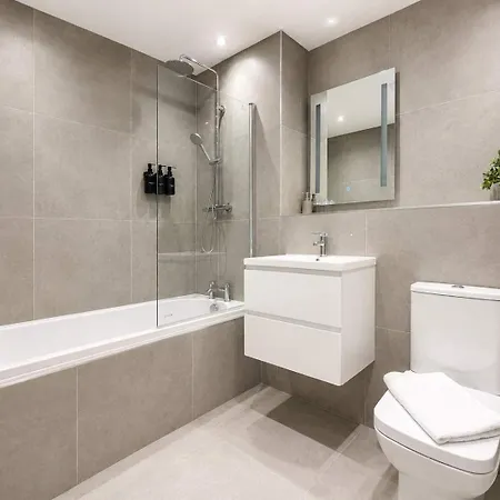 Stylish 1br - Sleeps 4 - Free Parking -