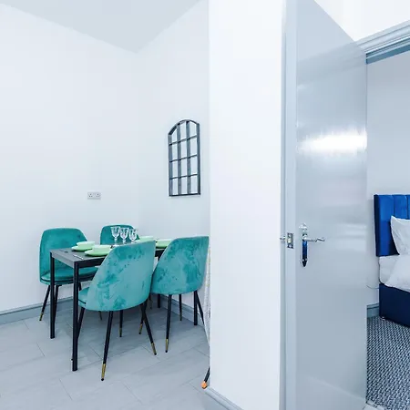 Entire Place - Mcr Flat - Sleeps 3 * Μάντσεστερ