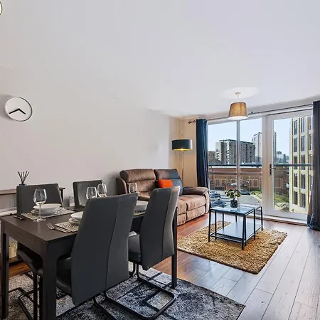 Luxury 2 Bdr 2 Ba Modern With Parking Apartman Manchester