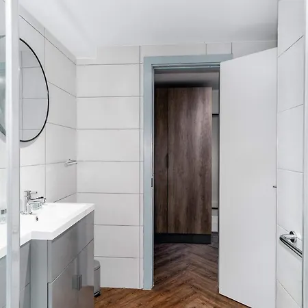 Apartmán Convenient 3bed Flat W Security