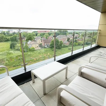 River Irwell View 2br With Parking & Balcony Lägenhet *