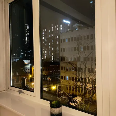 Bright Cozy Walk To Deansgate By Cozystays מנצ'סטר
