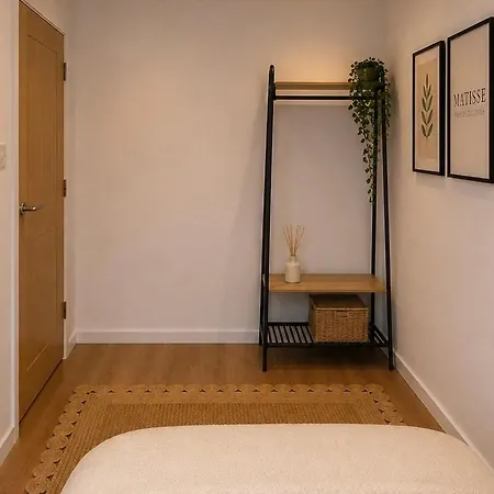 Piccadilly 3Br House Parking & Private Terrace *