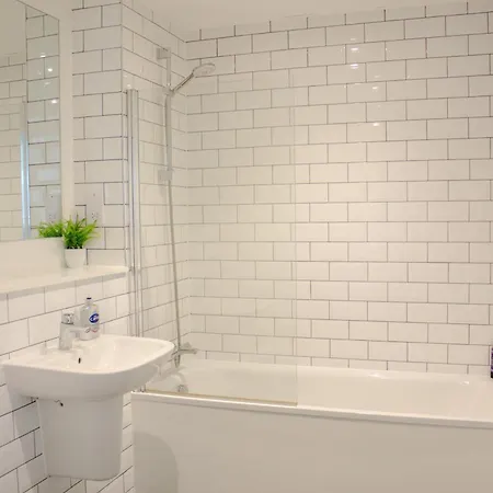 Apartmán Effortless Stays At Elegant 2Br Escape Near Old Trafford Stadium *