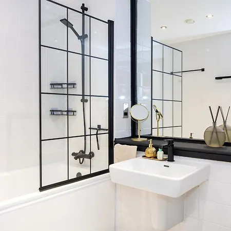 Apartmán Chic Near Old Trafford & Exchange Quay Tram *