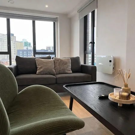 Industrial Luxe 2br Designer Flat Near Victoria * Manchester