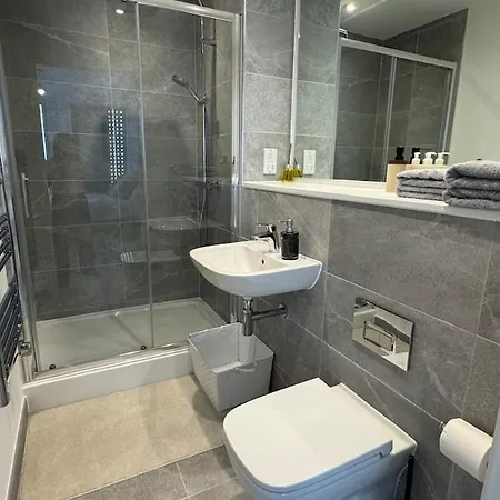 Cozy 2br In Mcr *