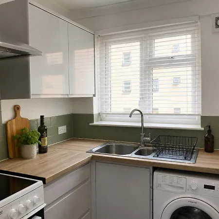 Piccadilly 3Br House Parking & Private Terrace Manchester