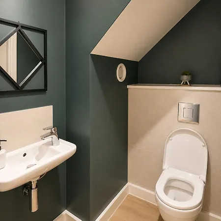 2 Bedroom 2 Bathrooms - Modern - Old Trafford - City Centre - Rooftop Access * Manchester