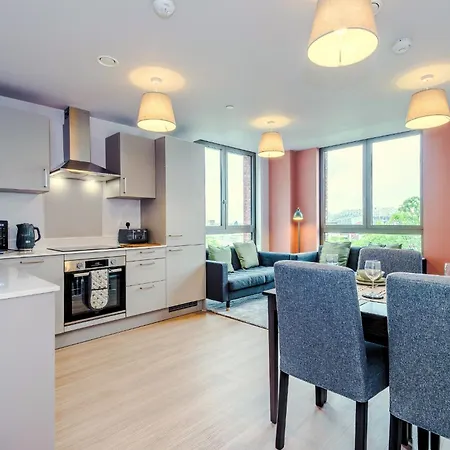 2bdr Old Trafford Free Parking Rooftop Terrace * Manchester