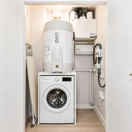 Stylish 1 Bed Sleeps 3 - Old Trafford - Centre Tram Access Daire Manchester
