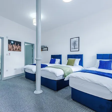 Entire Place - Mcr Flat - Sleeps 3 *
