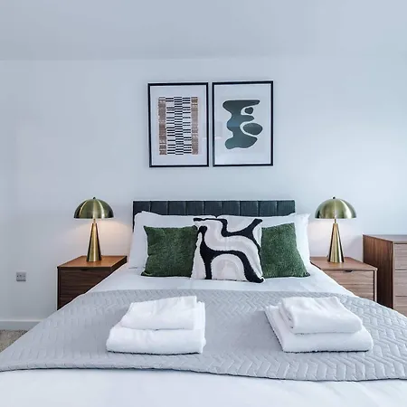 Stylish 2br In Centre Daire Manchester