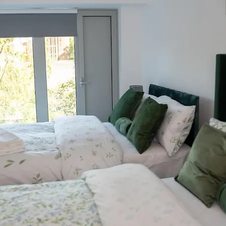 Modern 2br In * 맨체스터
