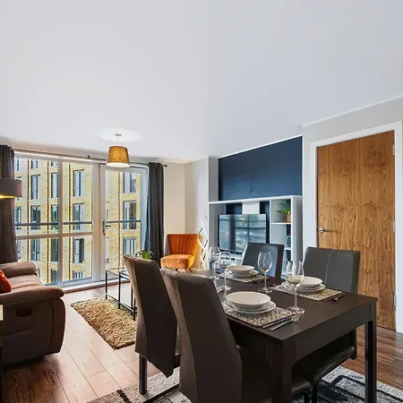 Luxury 2 Bdr 2 Ba Modern With Parking