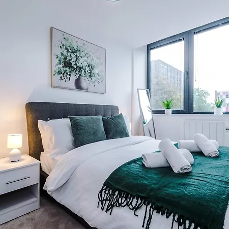 New Chic Base - Old Trafford & Mediacityuk