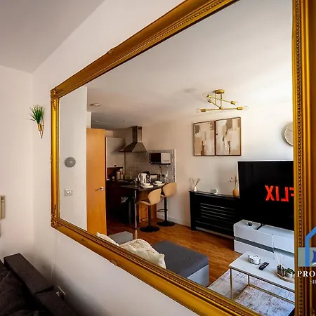 Cosy | Centre Ap | Balcony | Free Parking * Manchester