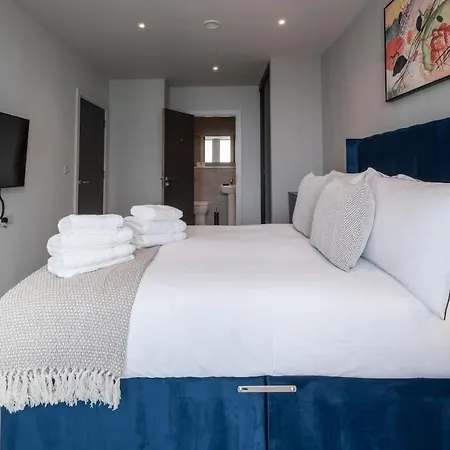 Exchange | 3br Modern | * Manchester