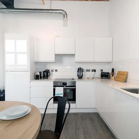 Contemporary 2 Bedroom In Διαμέρισμα Μάντσεστερ