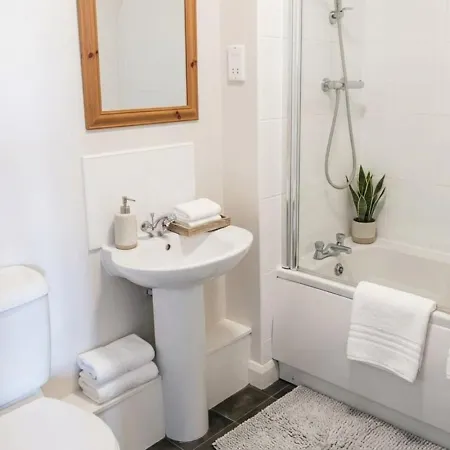 Lägenhet 2 Bed Serviced By Ankers Contractor Near Centre Manchester