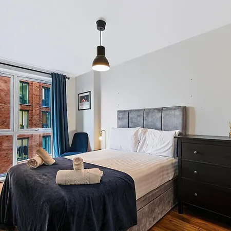 Luxury 2 Bdr 2 Ba Modern With Parking Manchester
