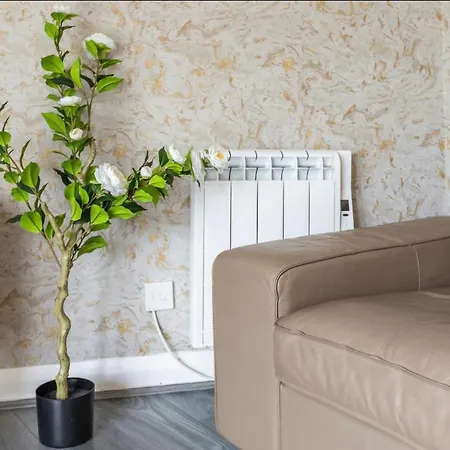 2br Long Perks Free Parking Prime Spot Апартаменты *