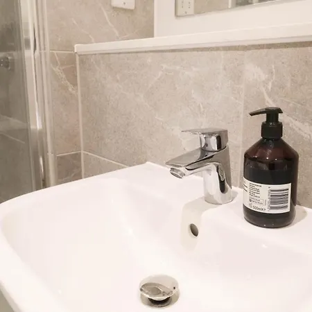 Διαμέρισμα Waterfront Luxury 2br Flat Salford *