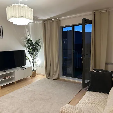 Entire Luxury Flat * Manchester