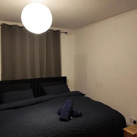 Modern Cozy With Free Parking Near Centre Διαμέρισμα *