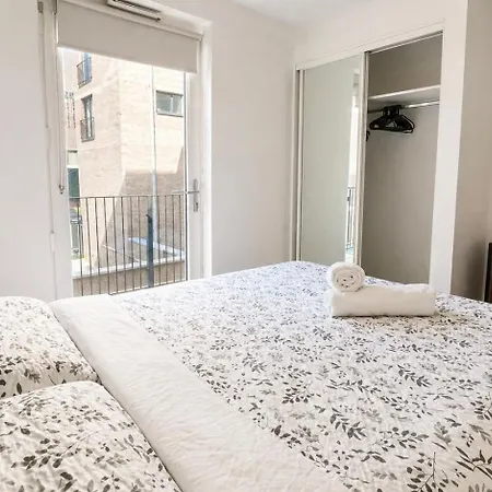 Lägenhet Luxury 2 Bed Duplex In Town Centre *