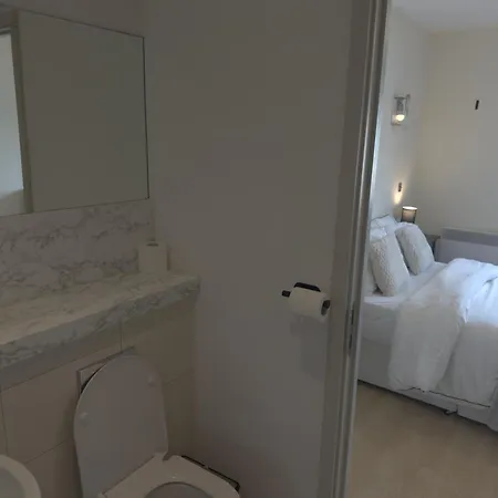 Апартаменты Premium 2 Bed In The Heart Of Center *