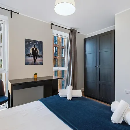 Luxury 2 Bdr 2 Ba Modern With Parking * Manchester