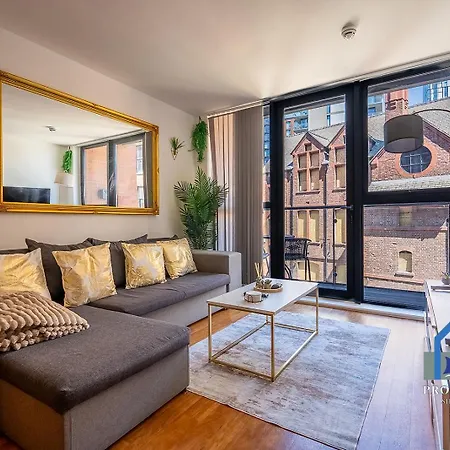 Cosy | Centre Ap | Balcony | Free Parking Manchester