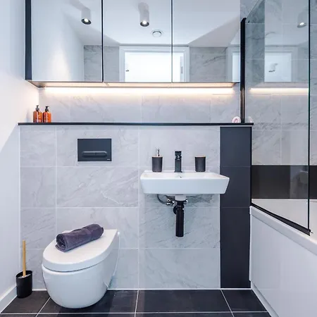Daire Luxury 2bdr 2 Bath Centre *