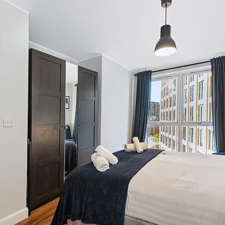 Apartman Luxury 2 Bdr 2 Ba Modern With Parking *