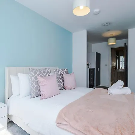 Stylish And Spacious 2bdr Flat Appartement Manchester