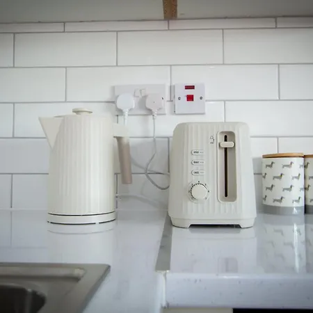 Stylish Newly Refurbished 2br Flat In Apartmán