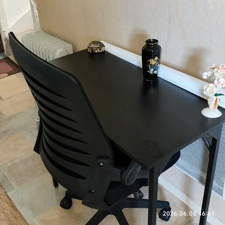 Entire First Floor Flat With Free Parking In Hyde Road Opposite Gorton Tesco Extra Διαμέρισμα