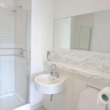 Premium 2 Bed In The Heart Of Center Апартаменты Манчестер