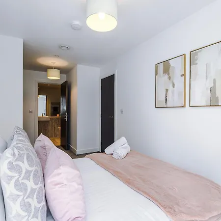 Appartement Stylish And Spacious 2bdr Flat *