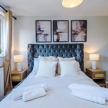 Chic 3br Escape Balcony M4 Heart Lägenhet *