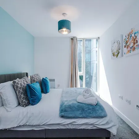 Stylish And Spacious 2bdr Flat * Manchester