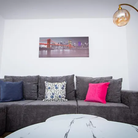 Stylish Newly Refurbished 2br Flat In Apartmán Manchester