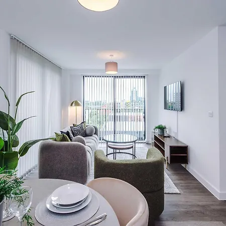דירה Spacious 3br - Gym & Study Lounge - Centre