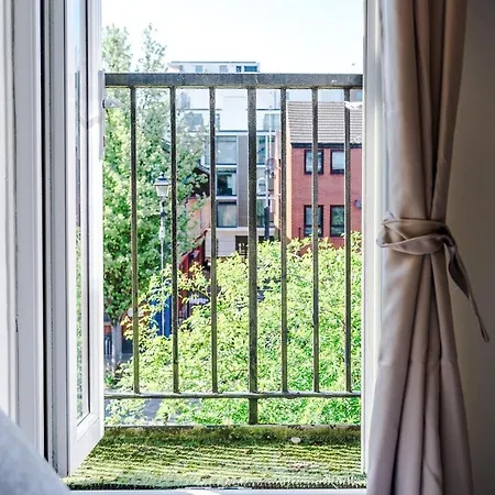 Daire Chic 3br Escape Balcony M4 Heart Manchester