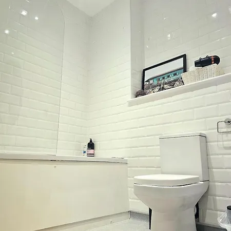 Daire Casa De Mill 2 Bedroom In Near Coop Arena And Etihad Stadium *